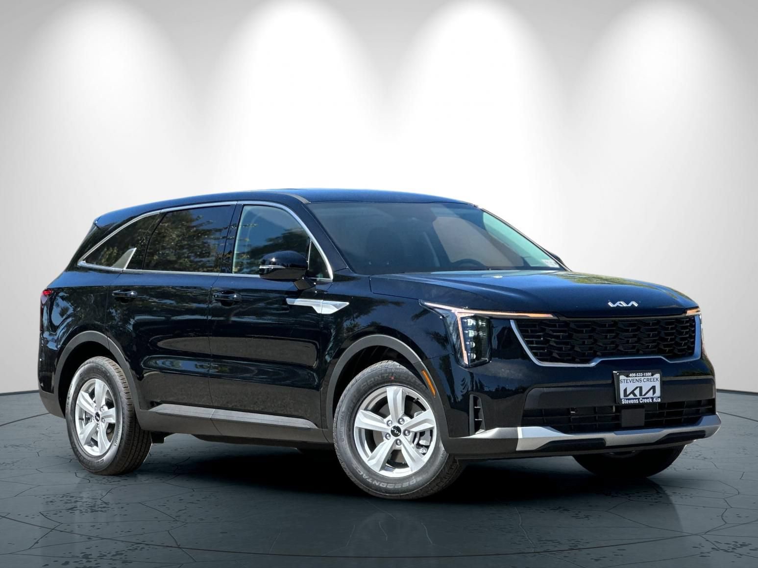New 2026 Kia Sorento LX FWD image 2