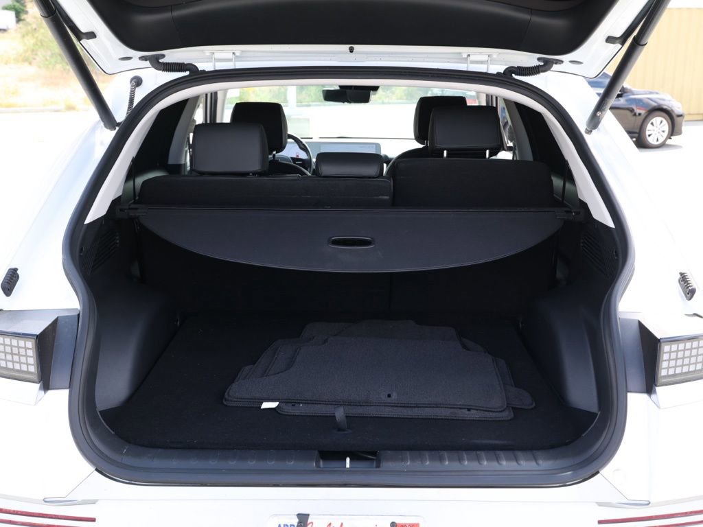 Used 2024 Hyundai Ioniq 5 Limited image 16