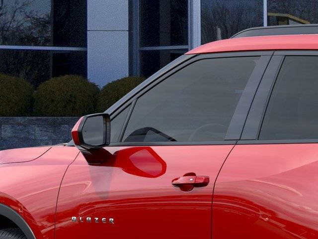 New 2026 Chevrolet Blazer LT w/ Convenience Package FWD image 12