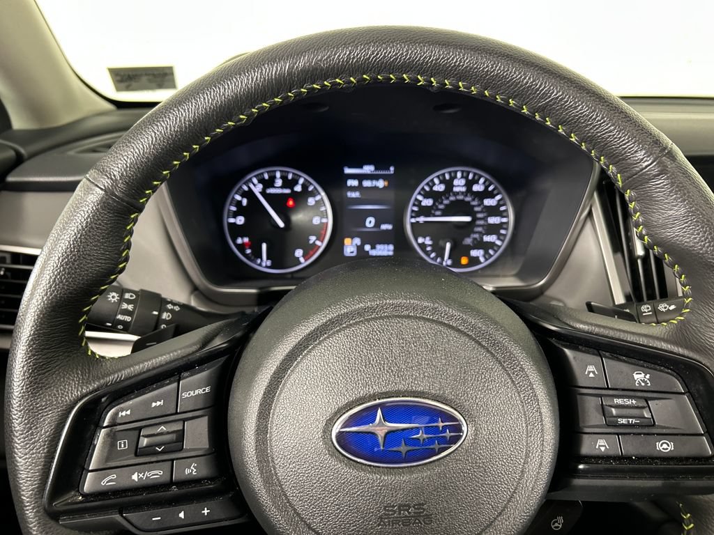 Used 2025 Subaru Outback Onyx Edition AWD/4WD image 13