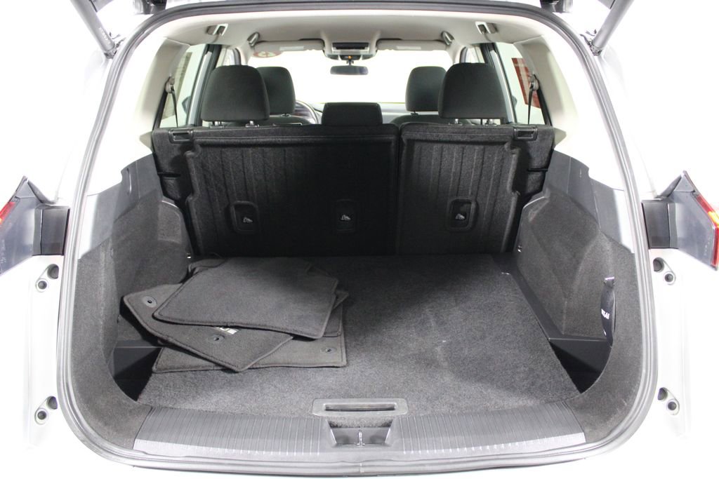 Certified 2025 Nissan Rogue SV image 14