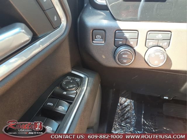 Used 2022 Chevrolet Silverado 1500 LT AWD/4WD image 25