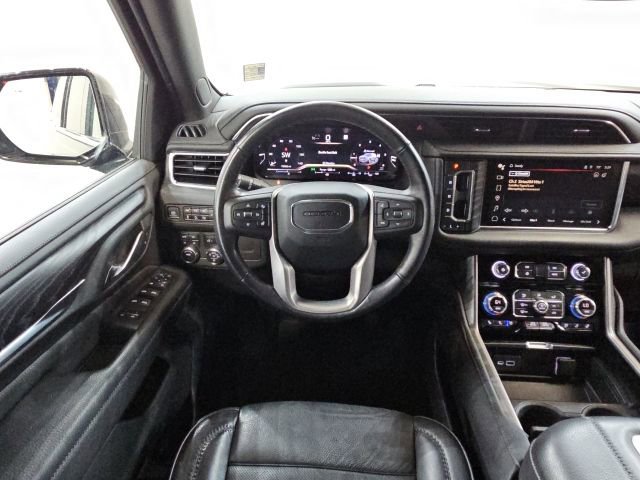 Used 2022 GMC Yukon XL Denali image 34