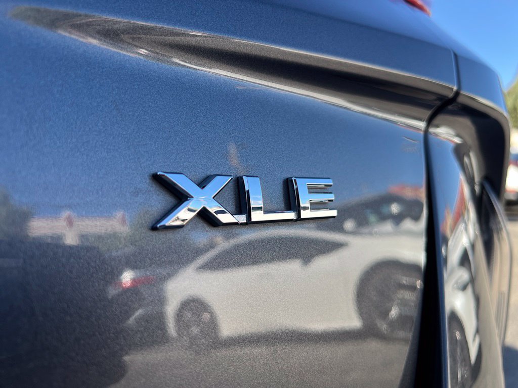 Certified 2022 Toyota Prius Prime XLE FWD image 12