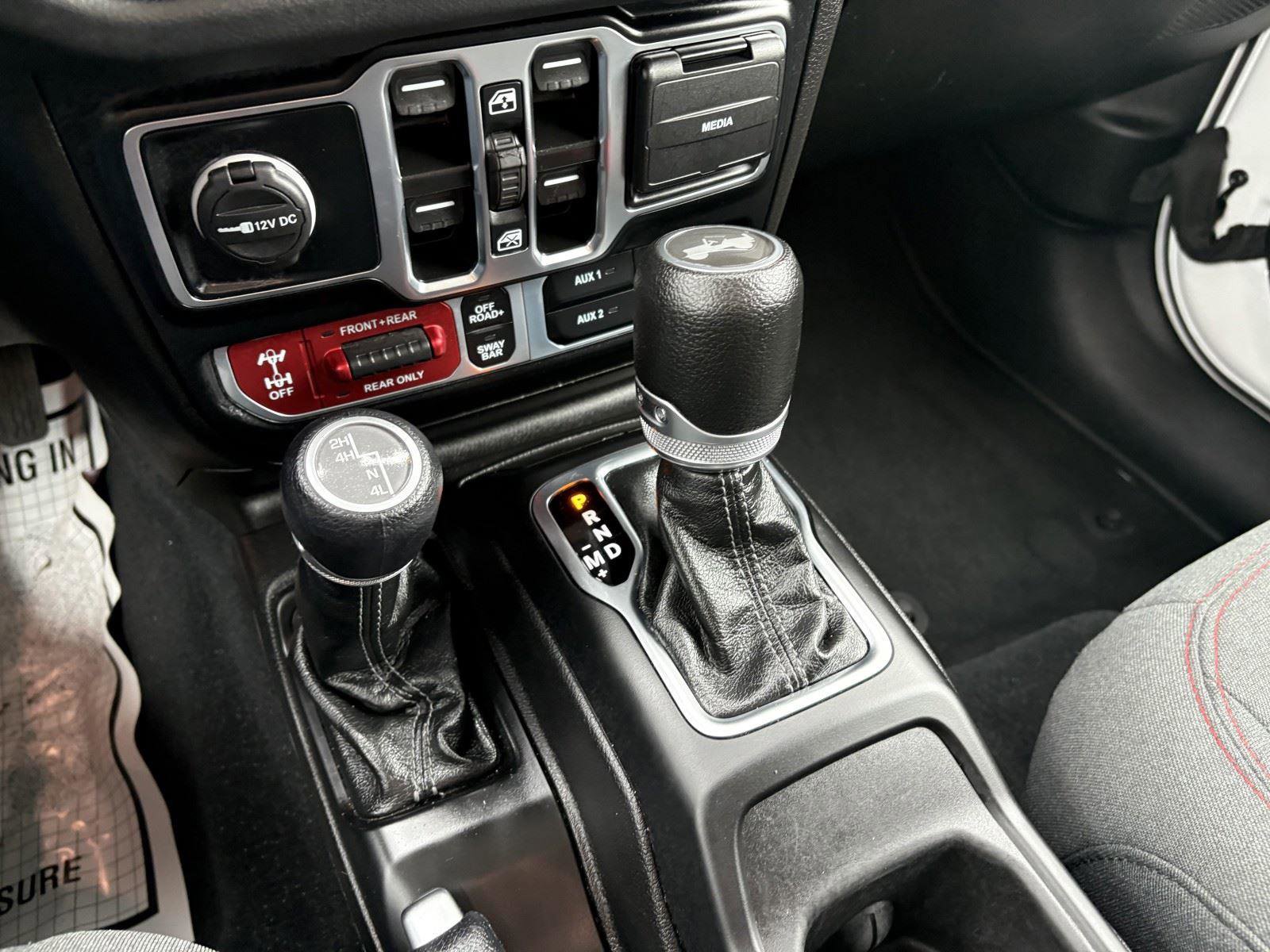 Used 2024 Jeep Wrangler Unlimited Rubicon image 15