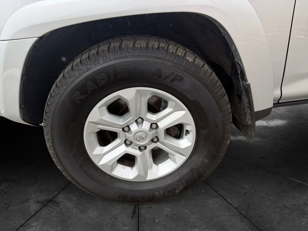 Used 2023 Toyota 4Runner SR5 Premium w/ Moonroof Package image 14
