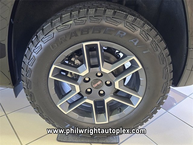 New 2026 GMC Terrain AT4 w/ Technology Package II image 13