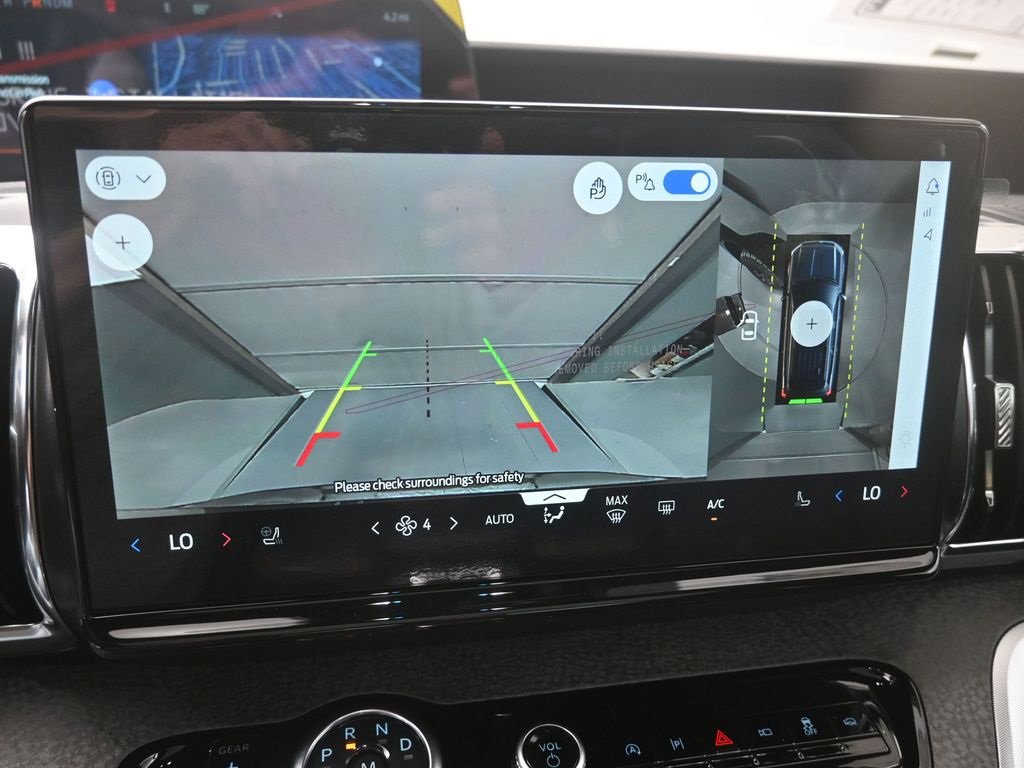 New 2025 Ford Expedition Tremor image 3