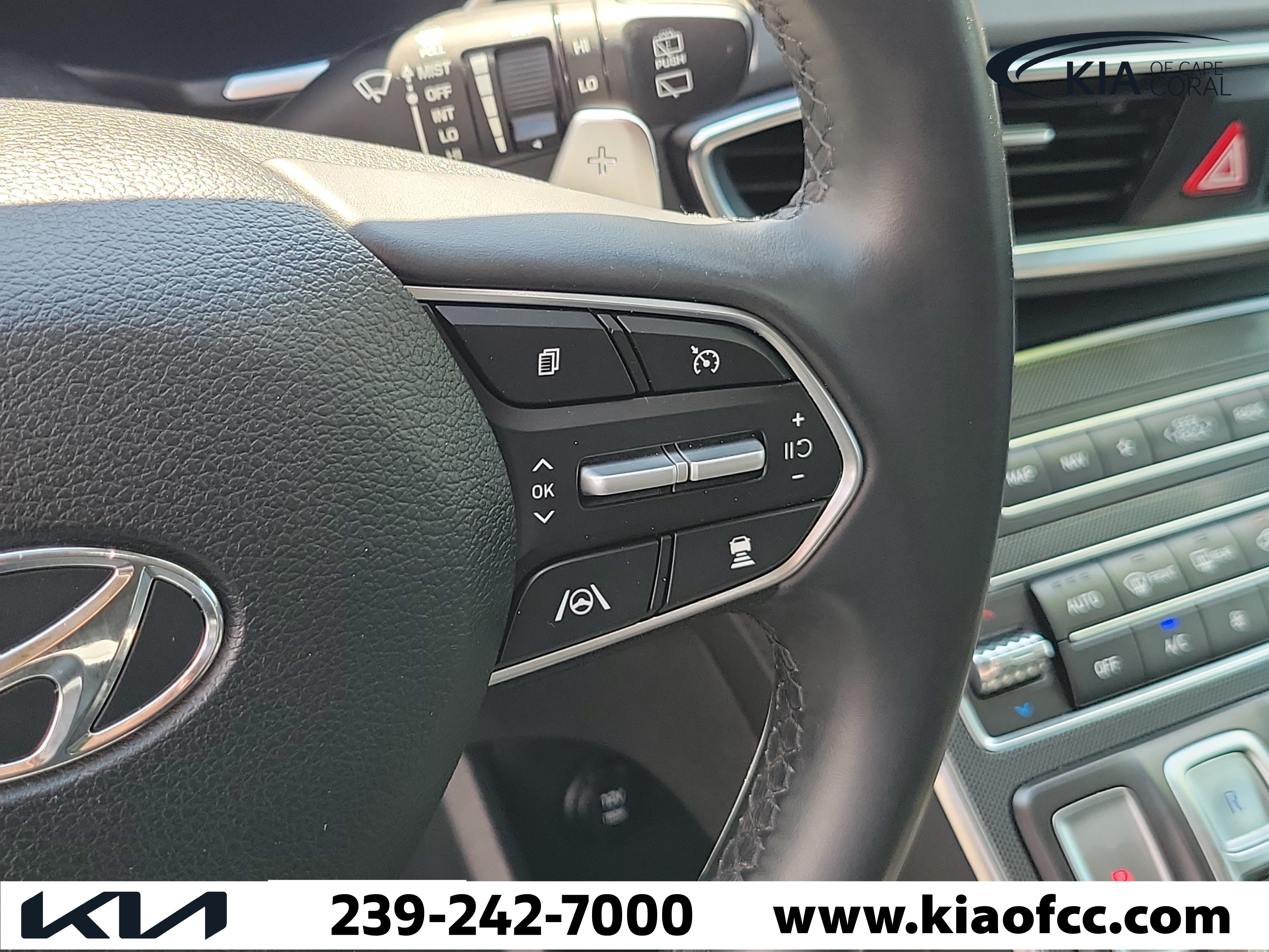 Used 2021 Hyundai Santa Fe SEL w/ Convenience + Premium Package FWD image 27
