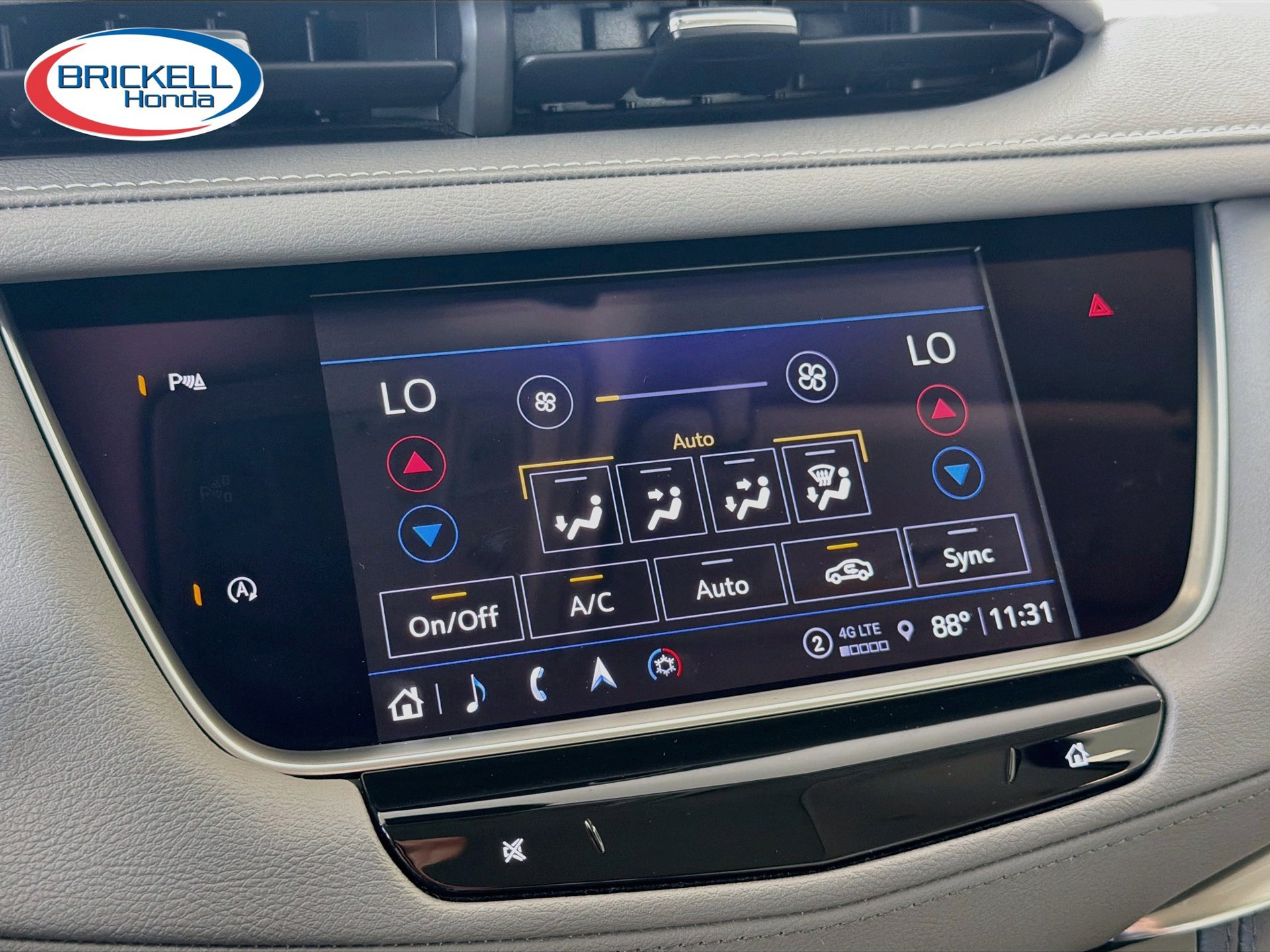 Used 2023 Cadillac XT5 Premium Luxury FWD image 33