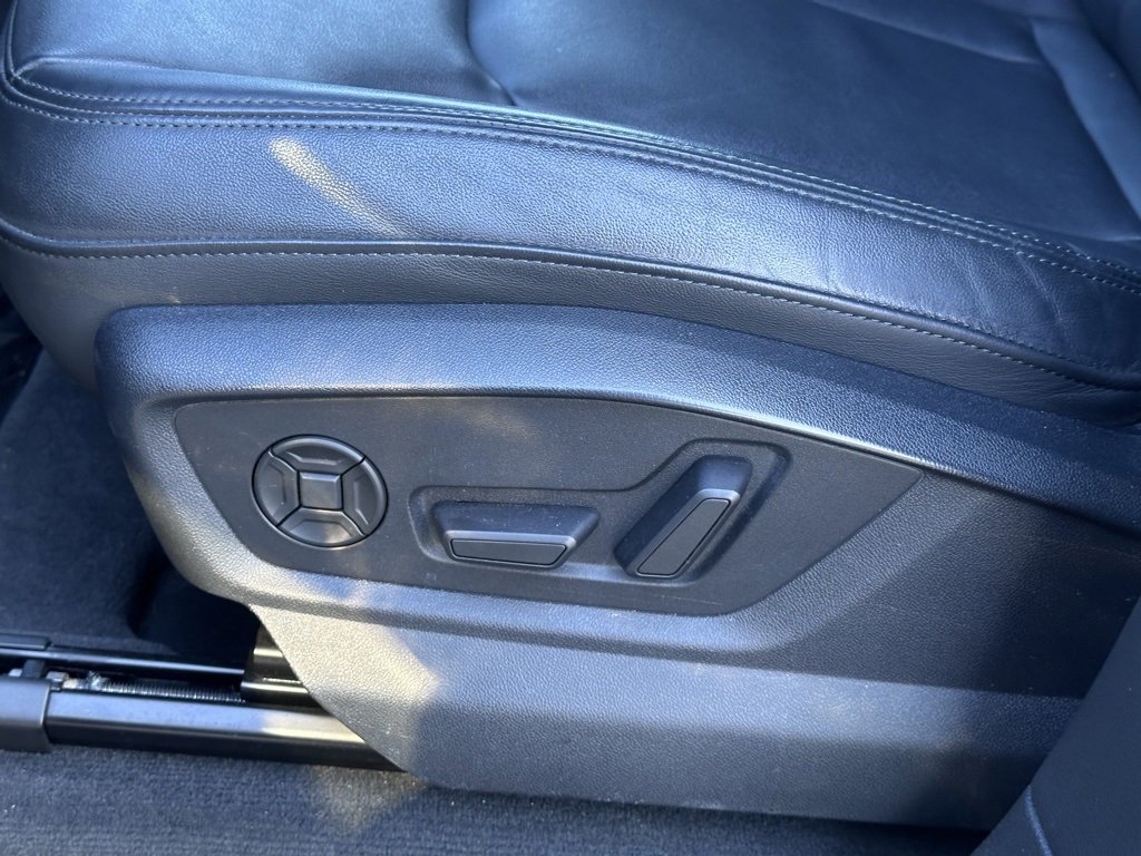 Used 2023 Audi Q7 3.0T Premium Plus w/ Premium Plus Package image 16