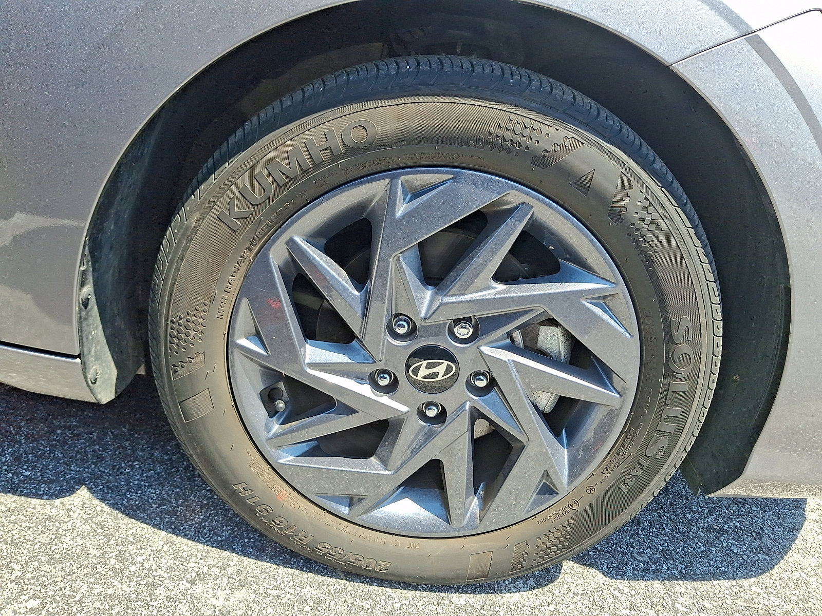 Used 2024 Hyundai Elantra SEL FWD image 11