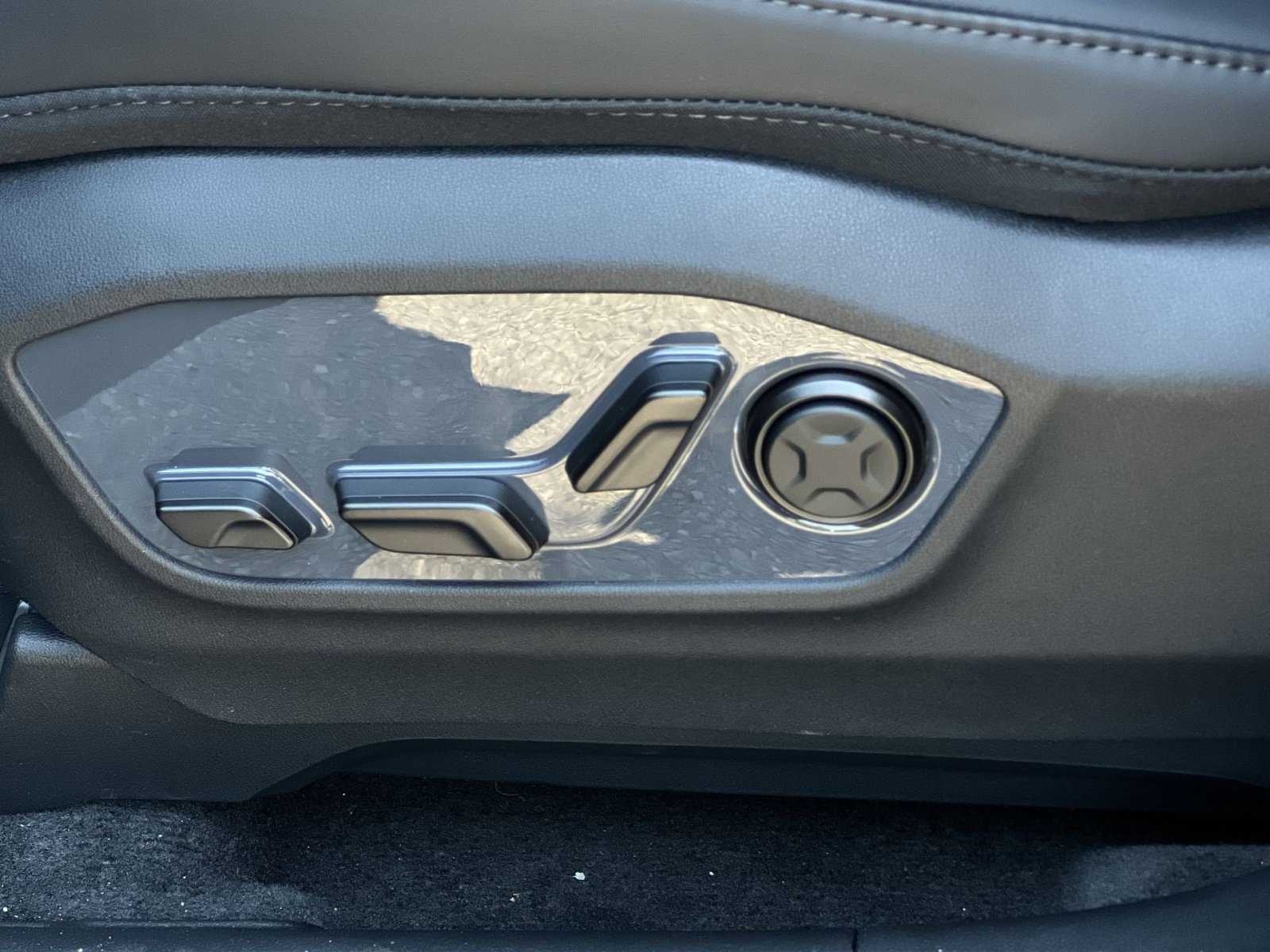 New 2027 Kia Telluride SX X-Pro AWD/4WD image 42