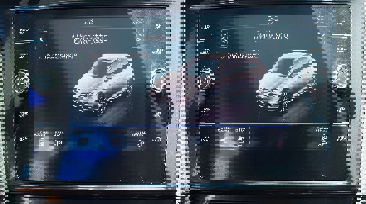 Used 2018 Volkswagen Golf SE image 47