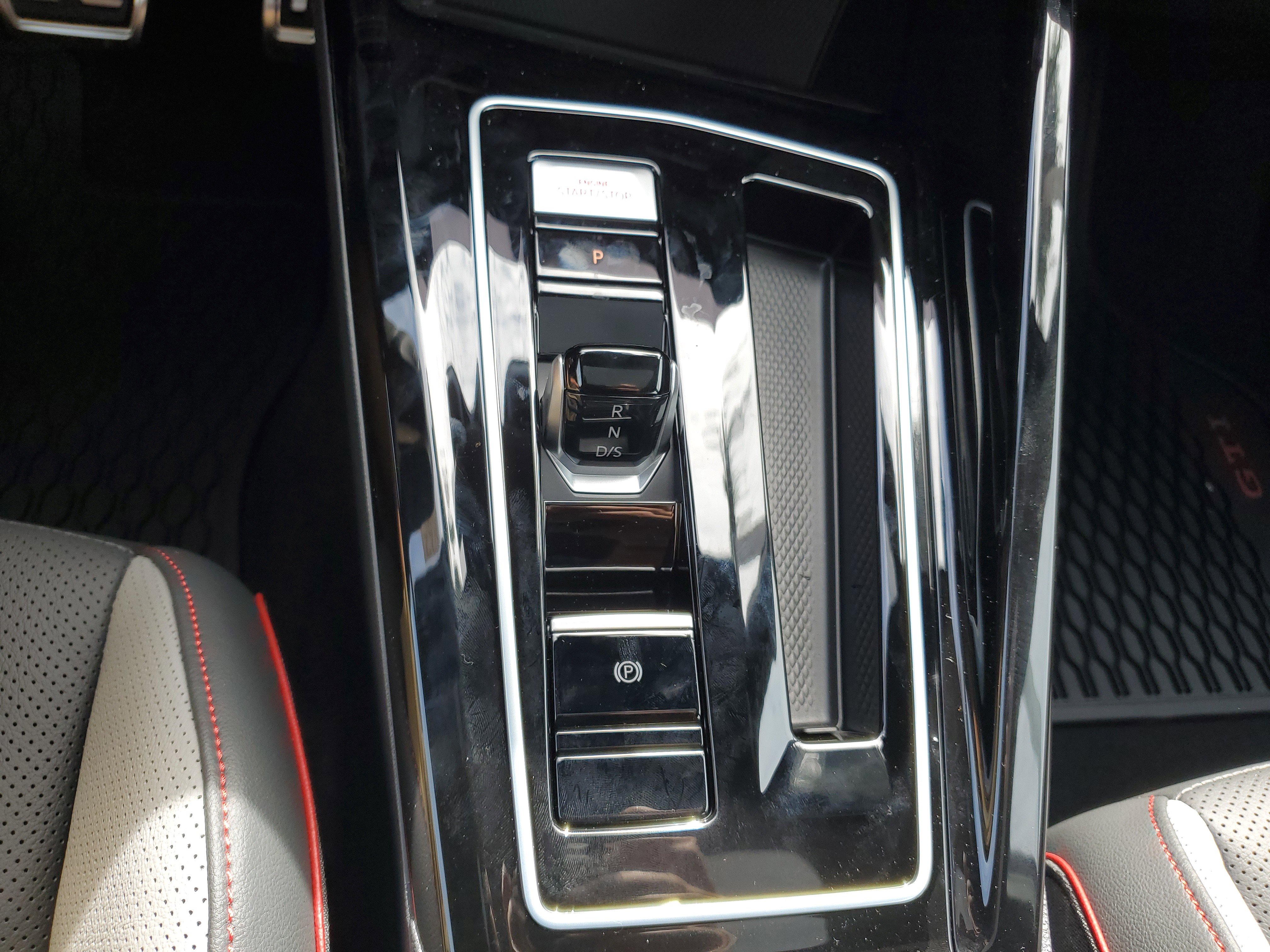 New 2025 Volkswagen GTI SE image 25