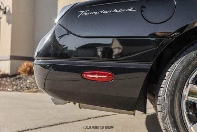 Used 2002 Ford Thunderbird Deluxe image 72