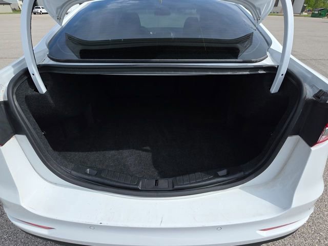 Used 2020 Ford Fusion SE FWD image 30