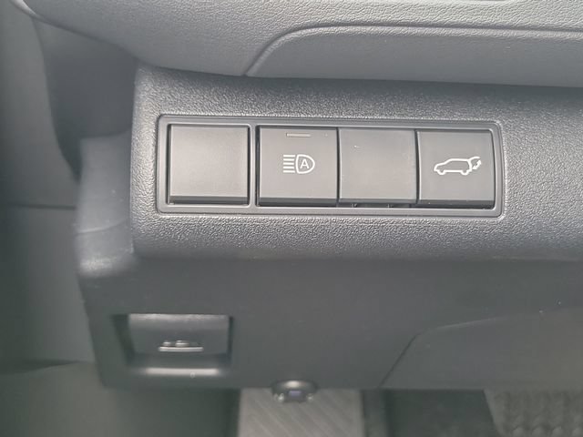 New 2026 Toyota C-HR AWD/4WD image 15
