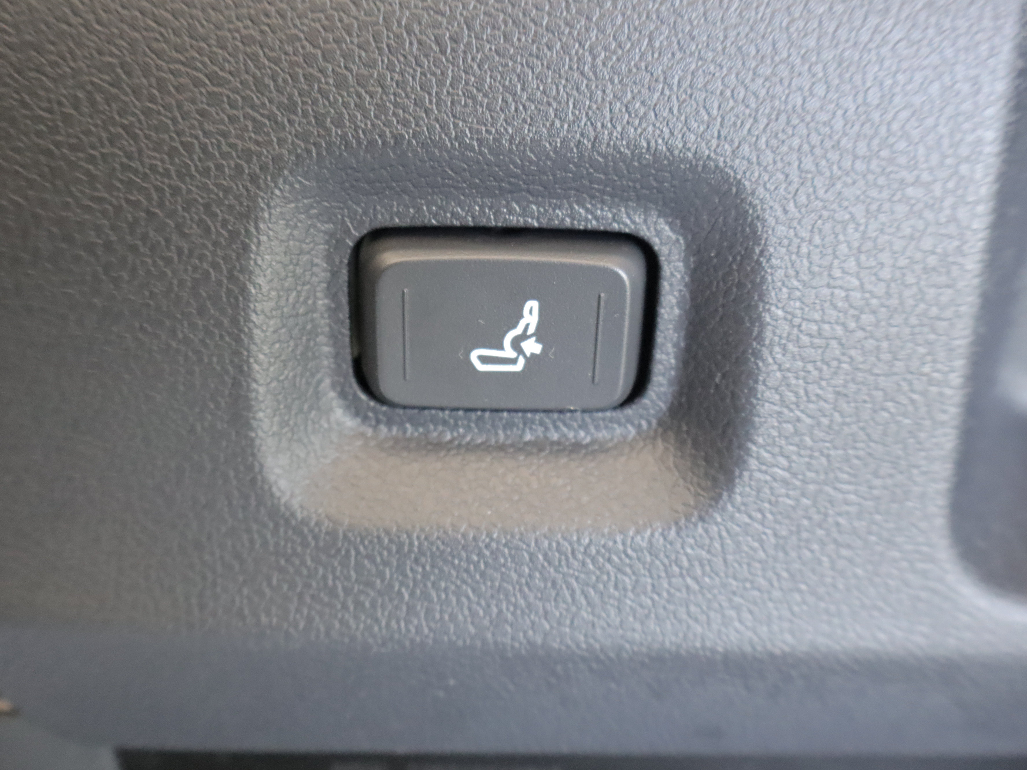 Used 2026 Toyota Tacoma SR5 RWD image 14