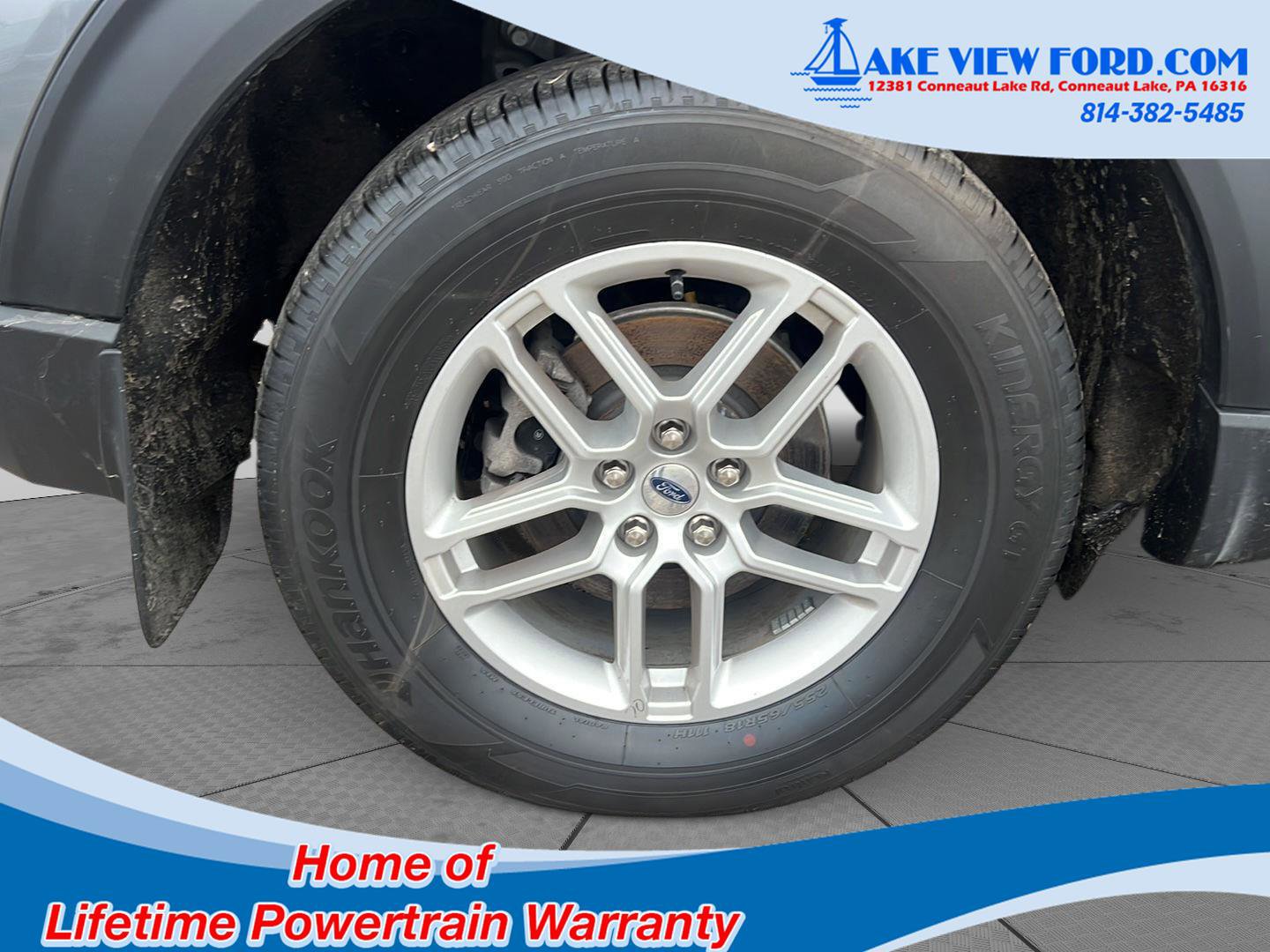 Used 2025 Ford Explorer Active image 4