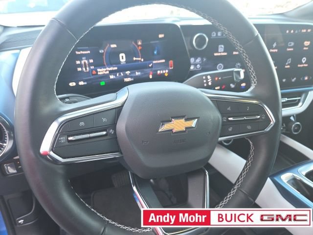 Used 2024 Chevrolet Equinox EV LT FWD image 32