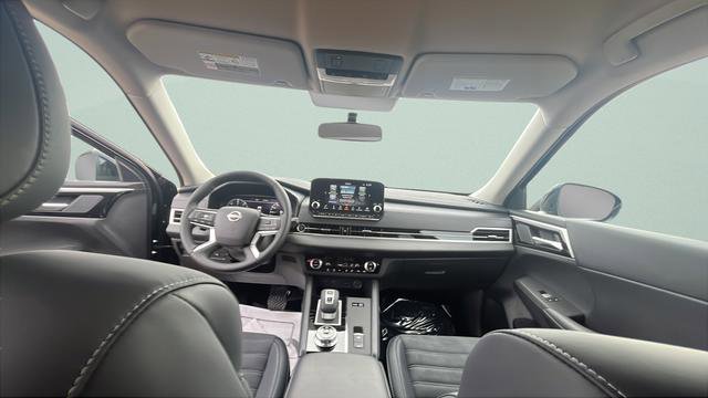 New 2026 Nissan Rogue SL AWD/4WD image 23
