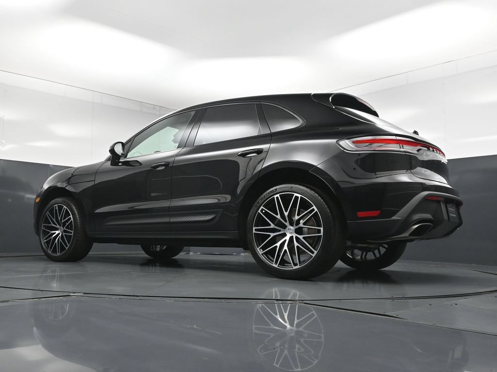 New 2026 Porsche Macan AWD/4WD image 26