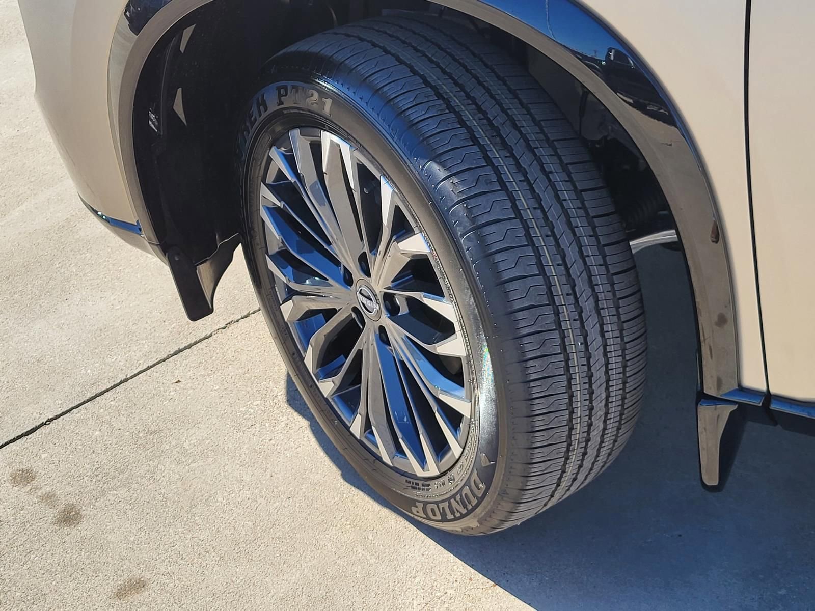 New 2026 Nissan Rogue Platinum image 11