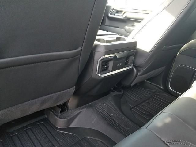 New 2026 GMC Sierra 1500 Elevation w/ Elevation Premium Package image 14