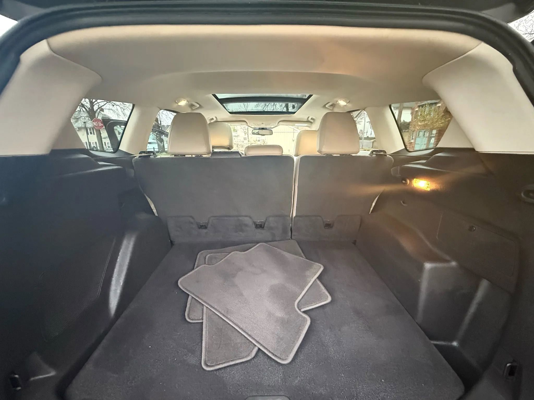 Used 2017 Ford Escape Titanium image 22