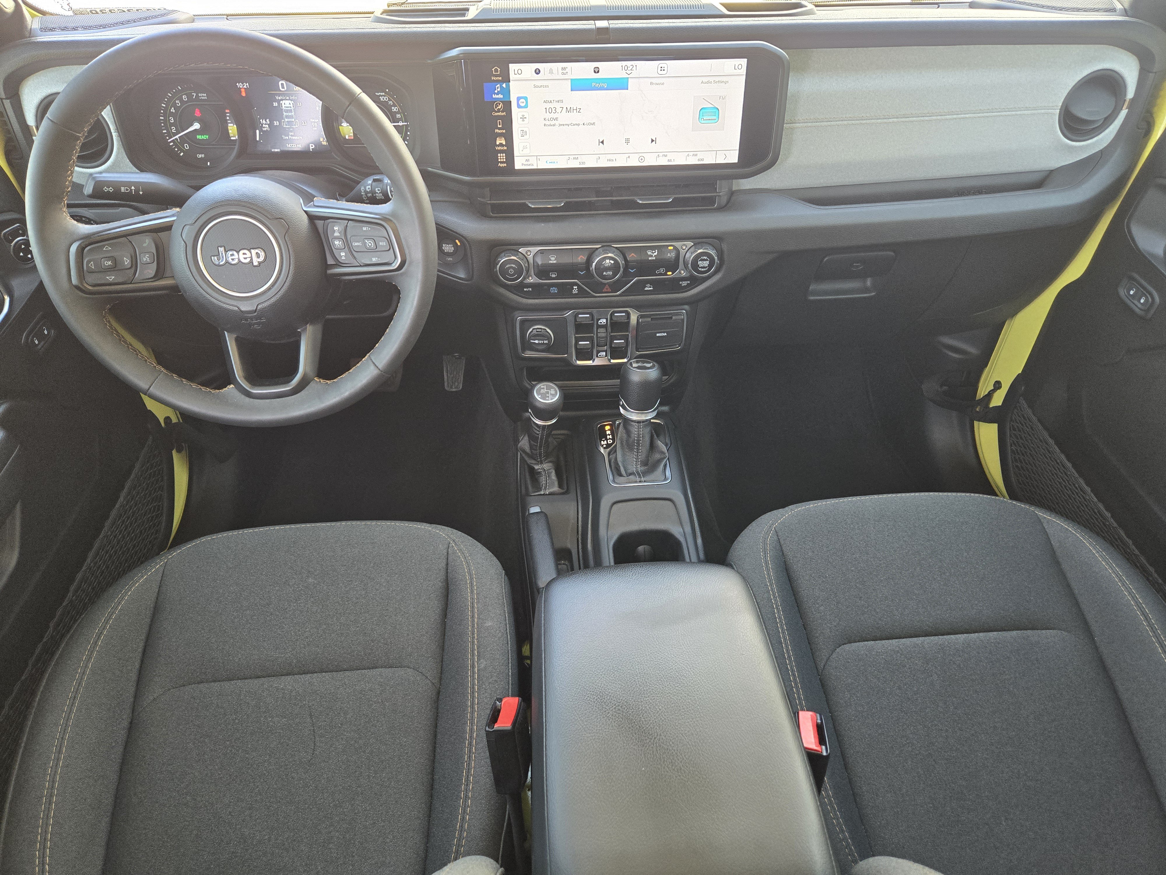 Used 2024 Jeep Wrangler Unlimited AWD/4WD image 26
