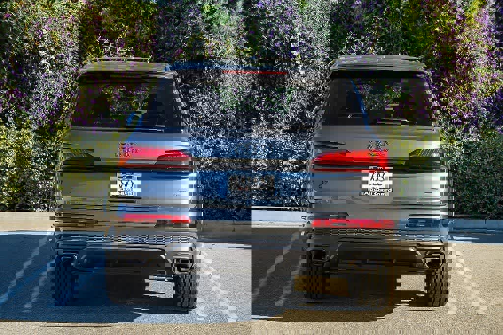 New 2026 Audi Q7 2.0T Premium image 5