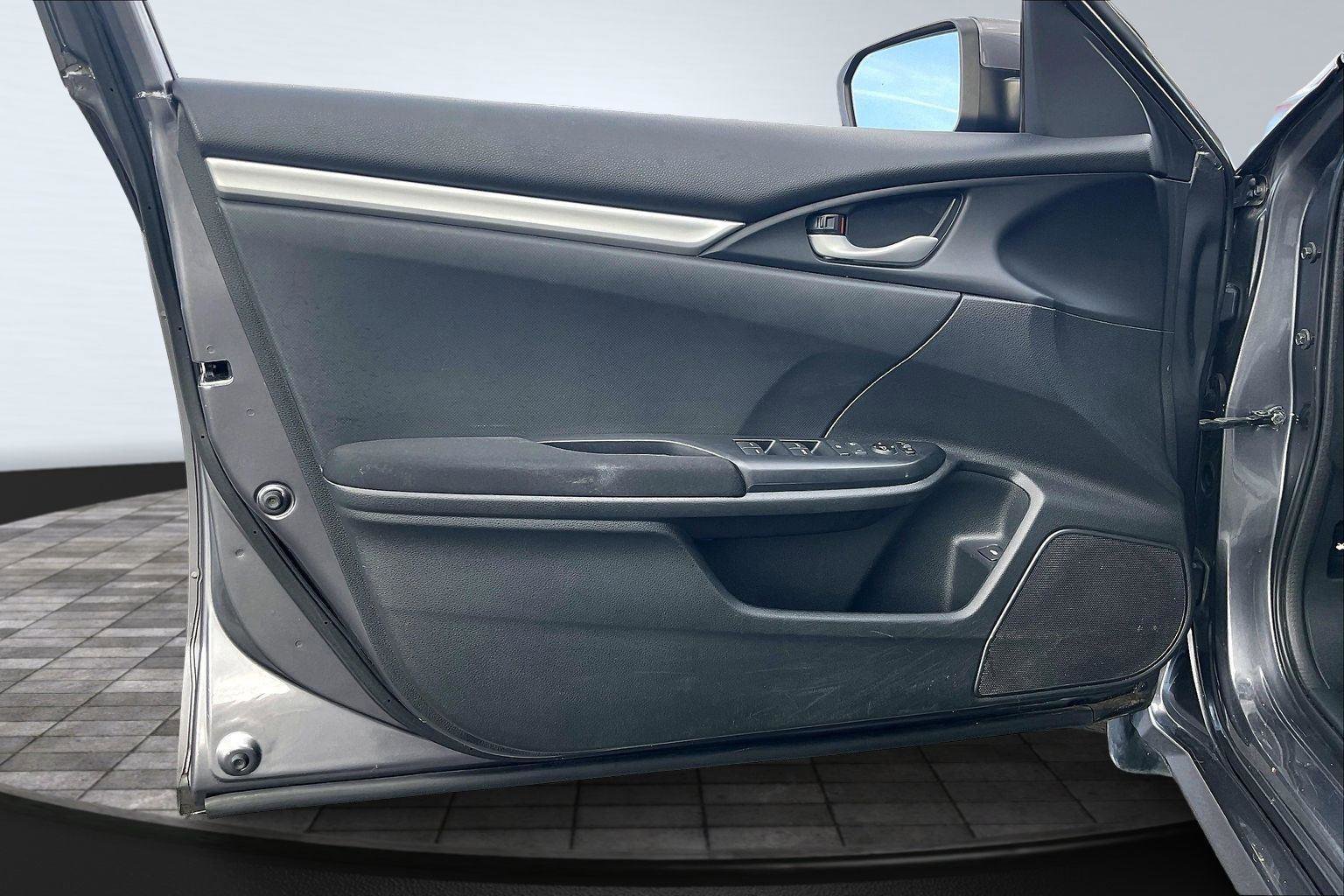 Used 2019 Honda Civic LX image 21