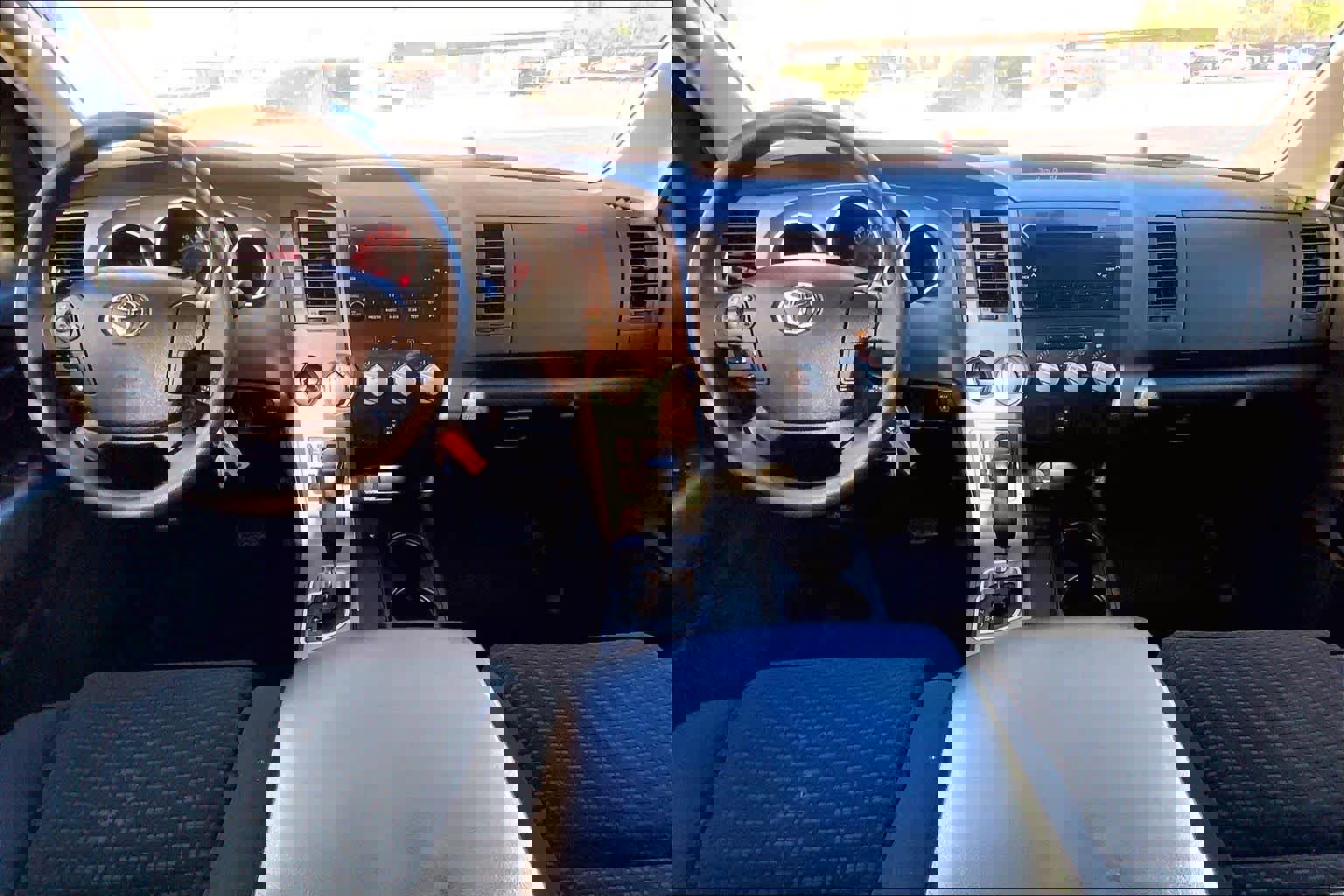 Used 2013 Toyota Tundra Double Cab 4.6L V8 6-Spd AT w/ SR5 Pkg image 13