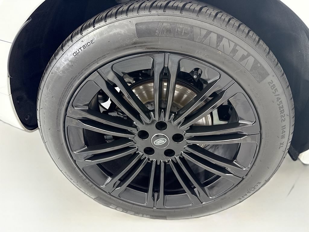 Certified 2024 Land Rover Range Rover Sport Dynamic SE AWD/4WD image 32