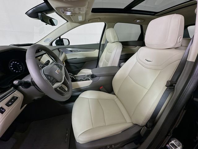 New 2025 Cadillac XT5 Premium Luxury w/ Technology Package AWD/4WD image 14