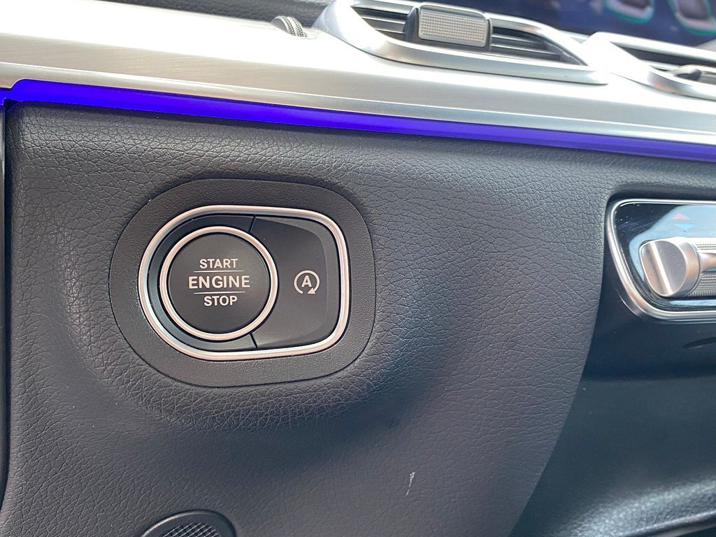 Used 2025 Mercedes-Benz GLE 350 4MATIC image 18