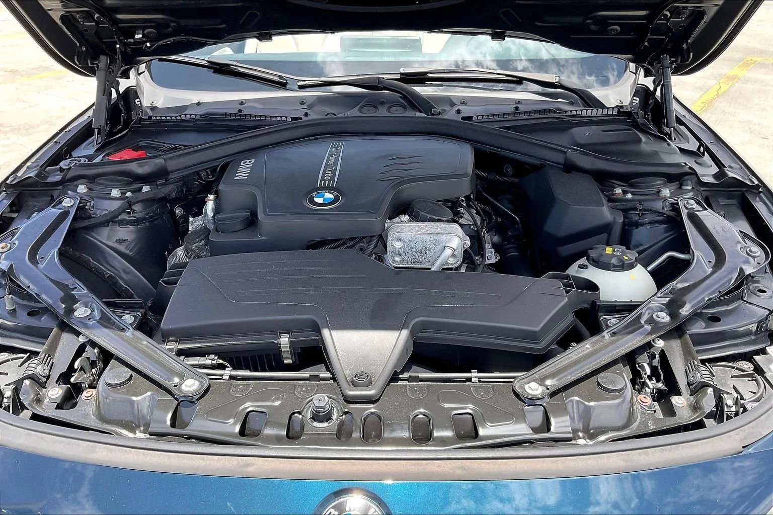 Used 2016 BMW 428i xDrive Convertible AWD/4WD image 30