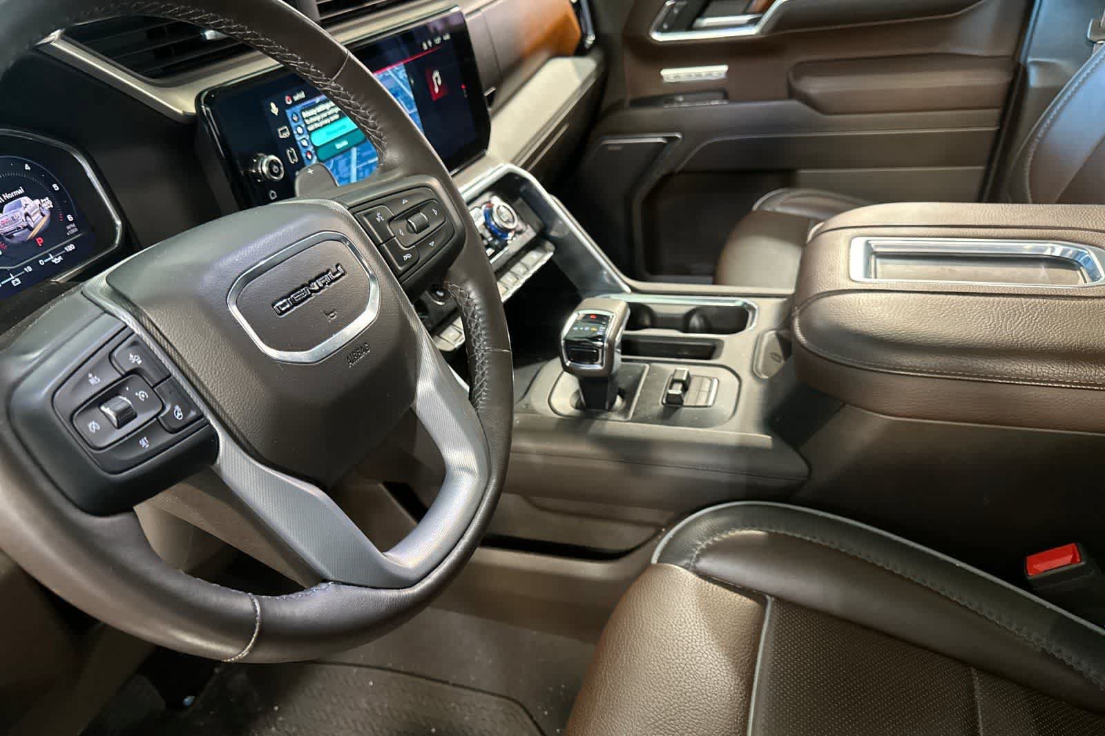 Used 2022 GMC Sierra 1500 Denali AWD/4WD image 14