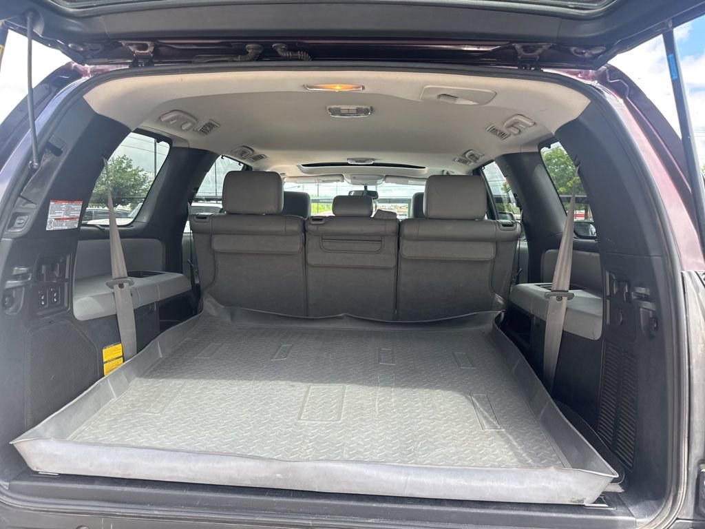 Used 2017 Toyota Sequoia Limited w/ Safety & Convenience Package AWD/4WD image 9