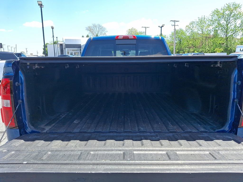 Used 2017 GMC Sierra 1500 SLE w/ SLE Value Package AWD/4WD image 28
