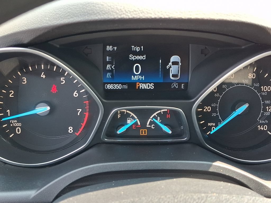 Used 2017 Ford Escape SE w/ SE Cold Weather Package FWD image 20