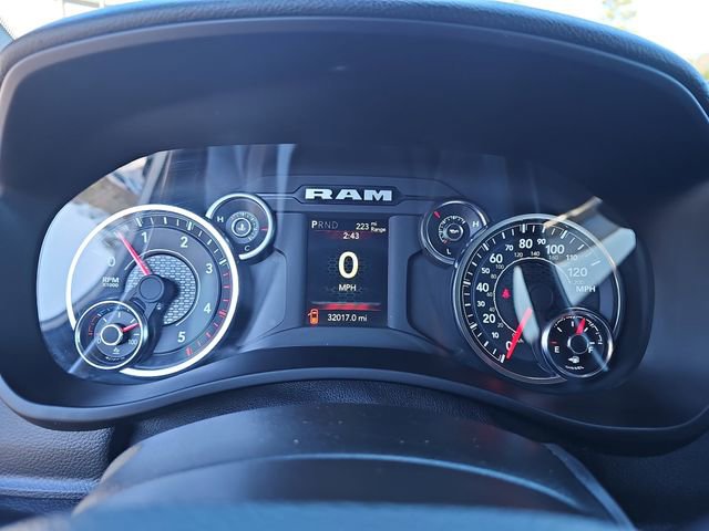 Used 2024 RAM 3500 Big Horn AWD/4WD image 21