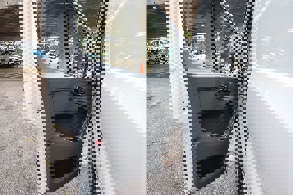 New 2026 Ford Transit 250 Low Roof image 22