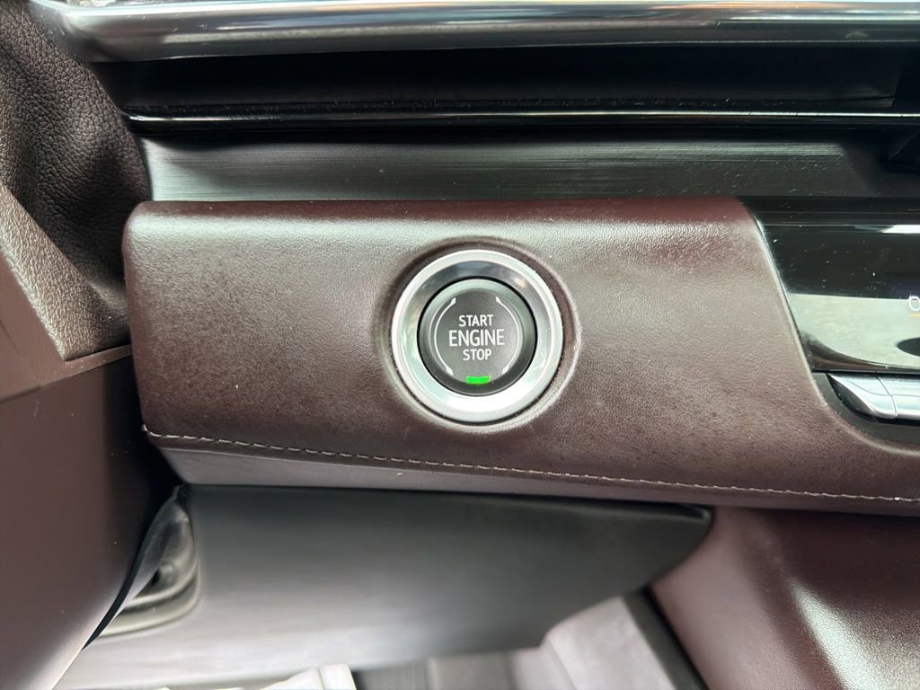 Used 2022 Cadillac Escalade Sport Platinum w/ Heavy-Duty Trailer Package AWD/4WD image 40