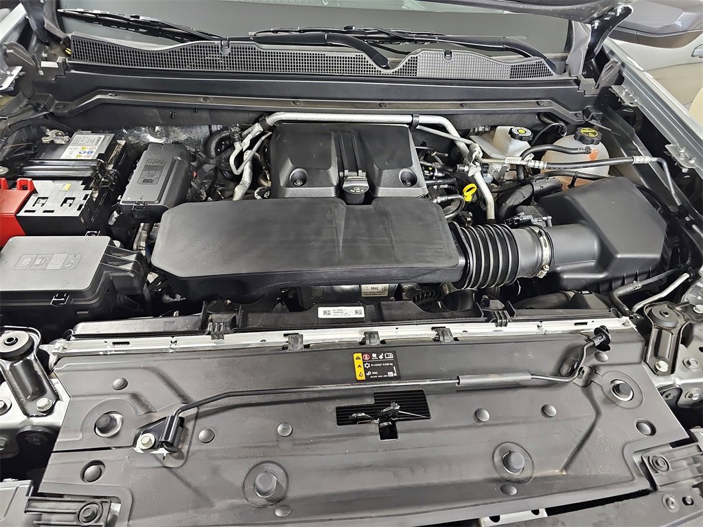 Certified 2025 Chevrolet Colorado LT w/ Advanced Trailering Package image 35