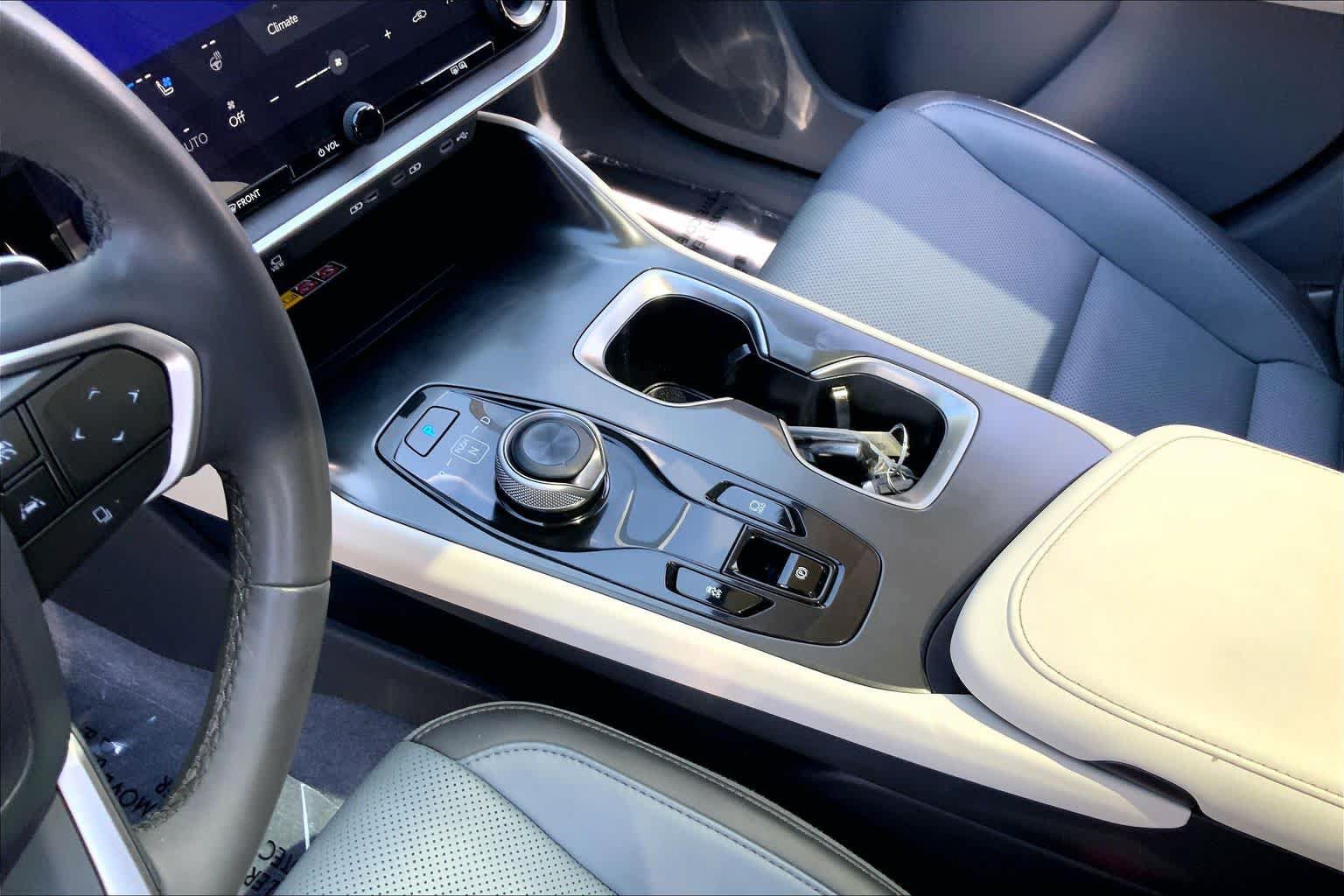 Certified 2023 Lexus RZ 450e Premium w/ Technology Package AWD/4WD image 16