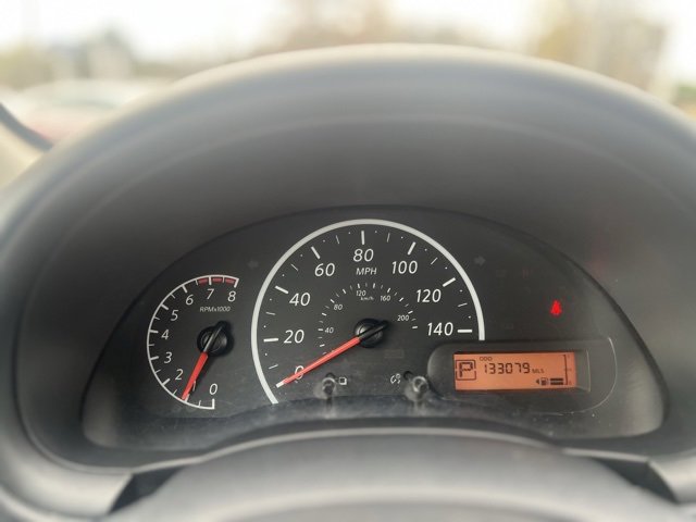 Used 2019 Nissan Versa S Plus image 12