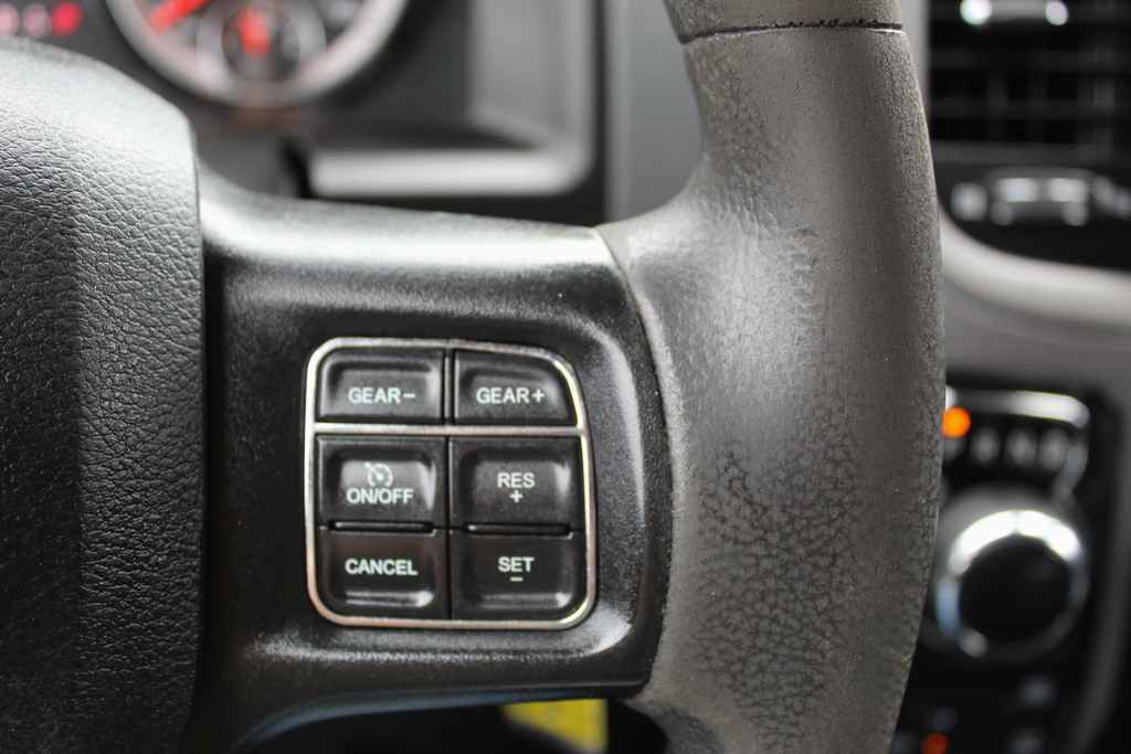 Used 2019 RAM 1500 Express w/ Express Value Package AWD/4WD image 16
