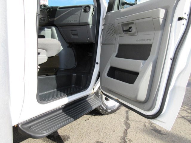 Used 2012 Ford E-350 and Econoline 350 Super Duty w/ PWR Locks & Windows Group image 17